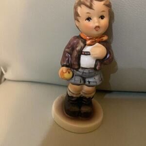 GOEBEL 1989 ML‎ HUMMEL CLUB EXCLUSIVE EDITION CERAMIC LIGHTWEIGHT FIGURINE
